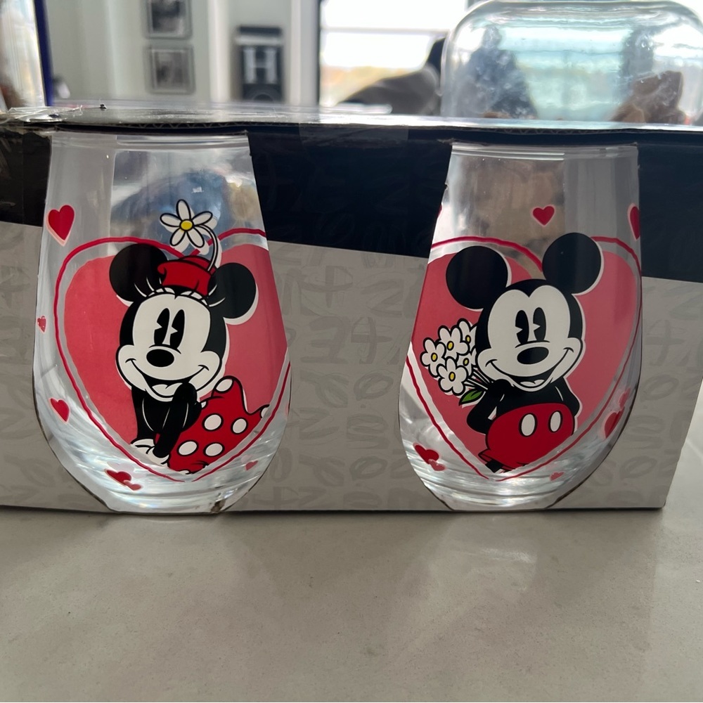 Minnie & Mickey glasses